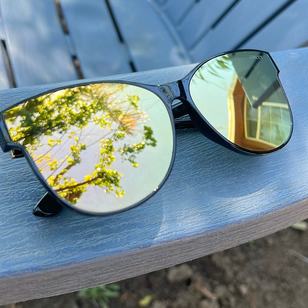 Gucci sunglasses